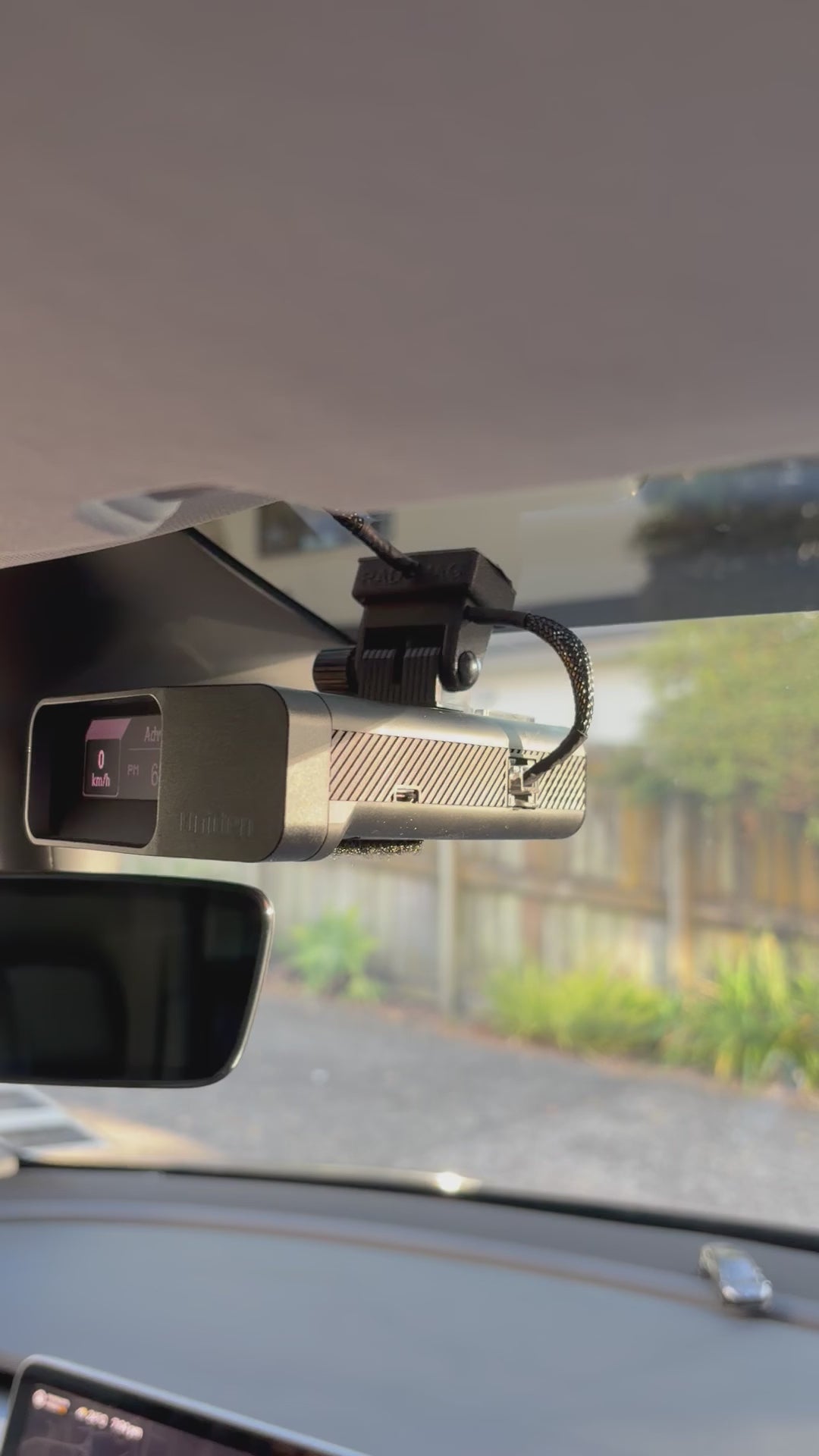 Uniden - Powered RAD MAG Mount - Uniden R4/R7/R8